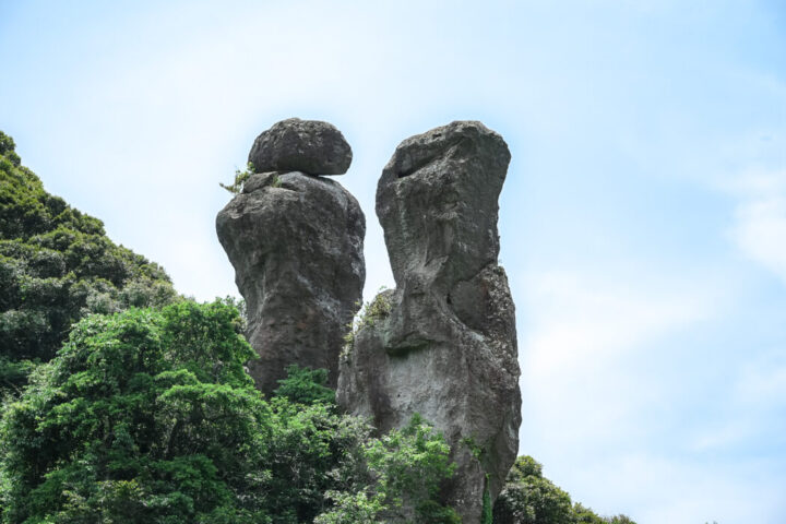 内山田陰陽石（立神）
